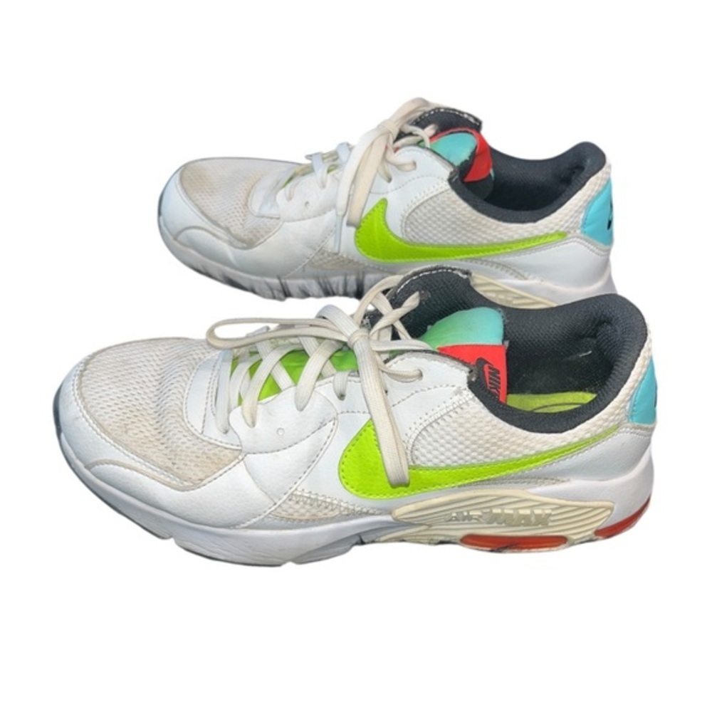 Nike Shoe with Neon Green Insole and Black Lining Women’s 8.5 - Picture 2 of 8